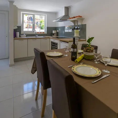 Holiday home Nona