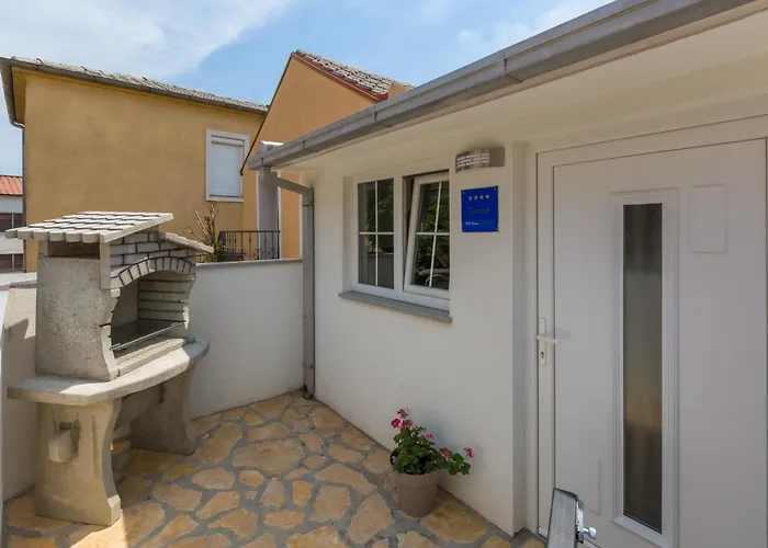 Hébergement de vacances Nona *